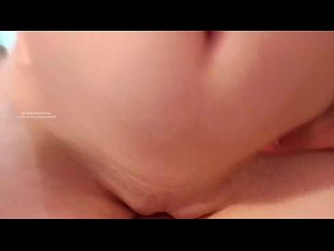 ❤️ Magasin oma õe toas ja nii ma ärkasin üles ❤️ Pornovideo at us