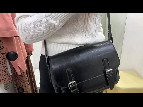❤️ Noore ämma FeralBerry avalik masturbeerimine dildoga riietusruumis ❤️ Pornovideo at us