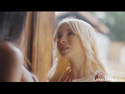 ❤️ Tüdruk tuleb paar kuud hiljem koju ja jõuab sööma oma kasuema tussu ❤️ Pornovideo at us