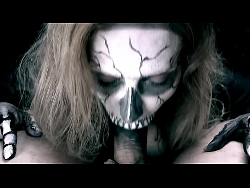 ❤️ Demon girl imeb kulli oma musta suuga ja neelab sperma. ❤️ Pornovideo at us